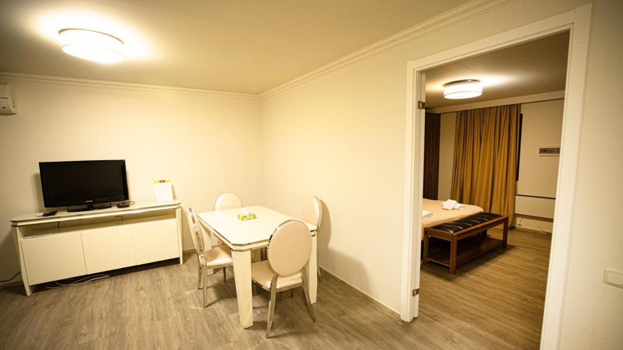 Cross Resort Hotel Γιερεβάν Εξωτερικό φωτογραφία