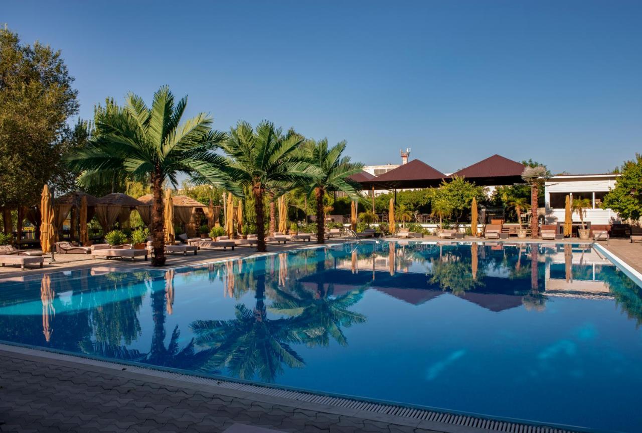 Cross Resort Hotel Γιερεβάν Εξωτερικό φωτογραφία
