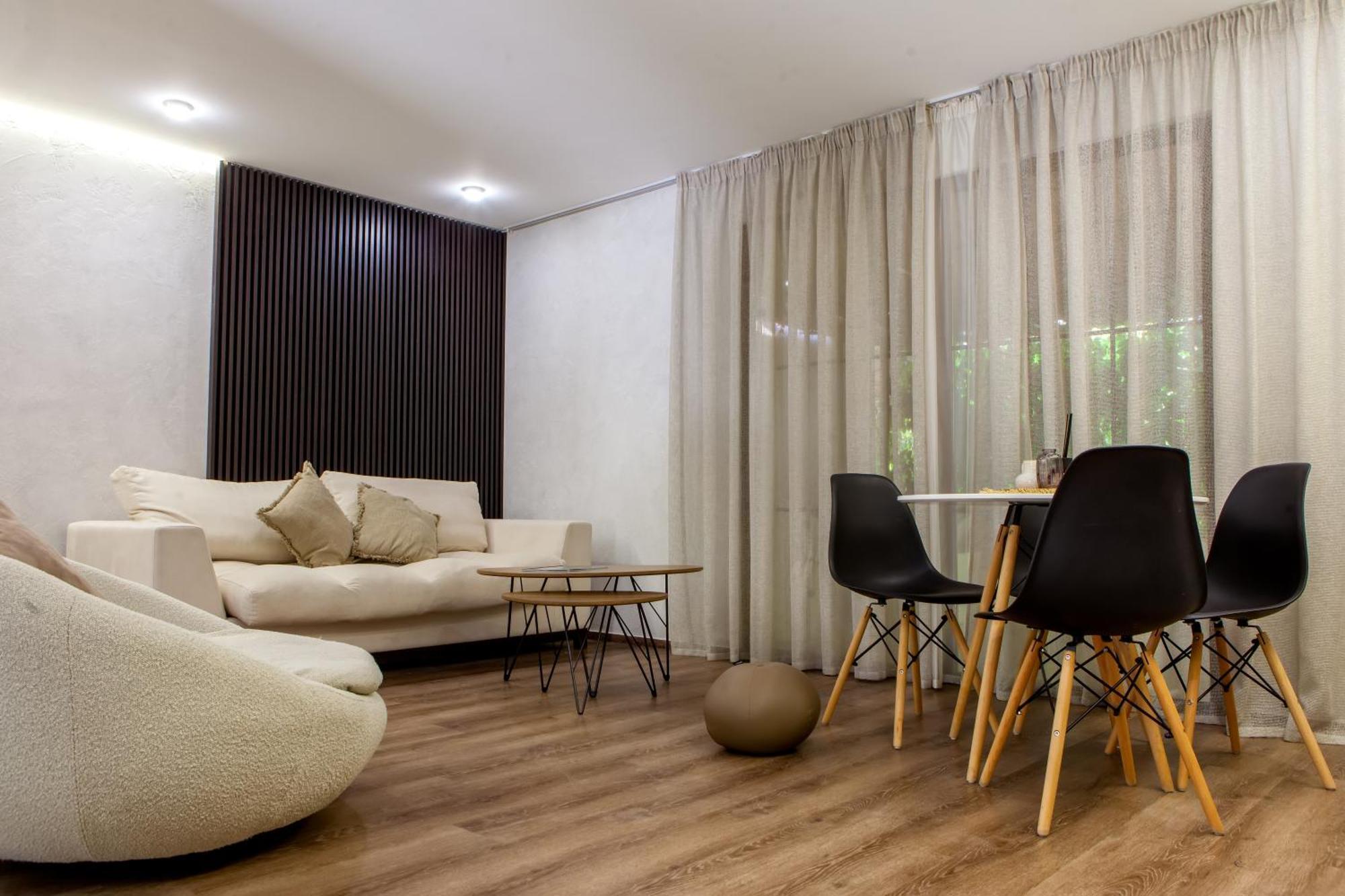 Cross Resort Hotel Γιερεβάν Εξωτερικό φωτογραφία