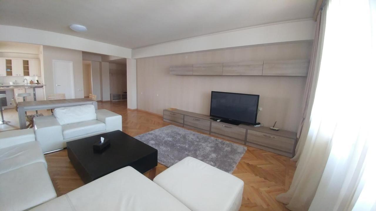 Cross Resort Hotel Γιερεβάν Εξωτερικό φωτογραφία